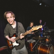 Elev på gitarr